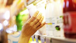 王府井离岛免税店终获批，当年竞争免税牌照的企业都怎样了？