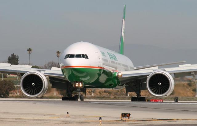 俄货机被扣留，台湾航司航空3架777客改货，疫情下狂捞金