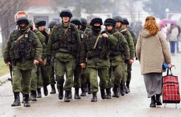 乌克兰总统Zelenskyy肯求世界领导提供无限武器对抗俄罗斯