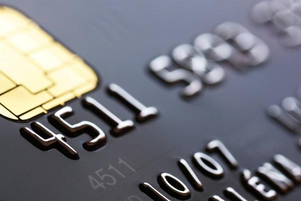 信用卡停息挂账可以自己申请吗？